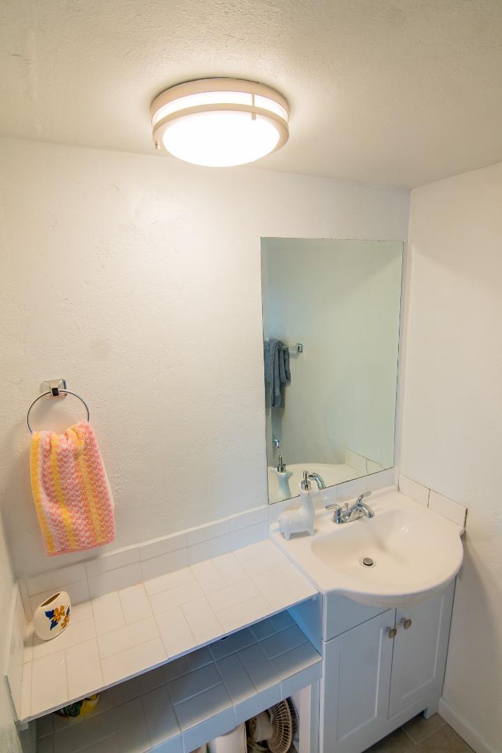 Detail Gallery Image 33 of 40 For 2900 Fairview Rd #10,  Hollister,  CA 95023 - 2 Beds | 2 Baths