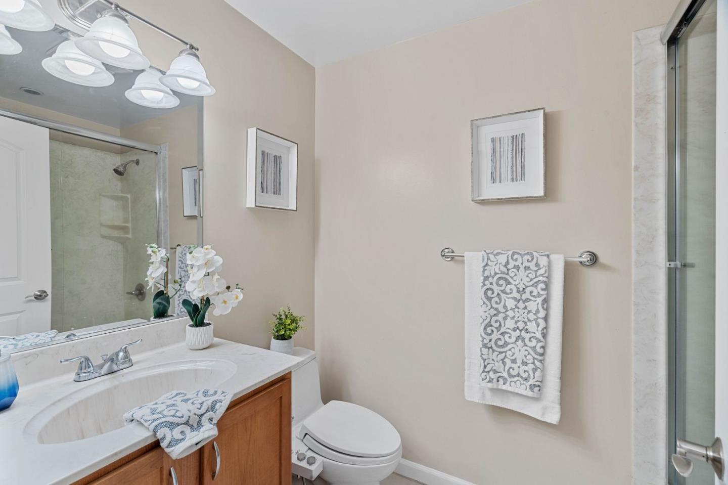 Detail Gallery Image 22 of 29 For 108 Balbach St #13,  San Jose,  CA 95110 - 3 Beds | 2/1 Baths