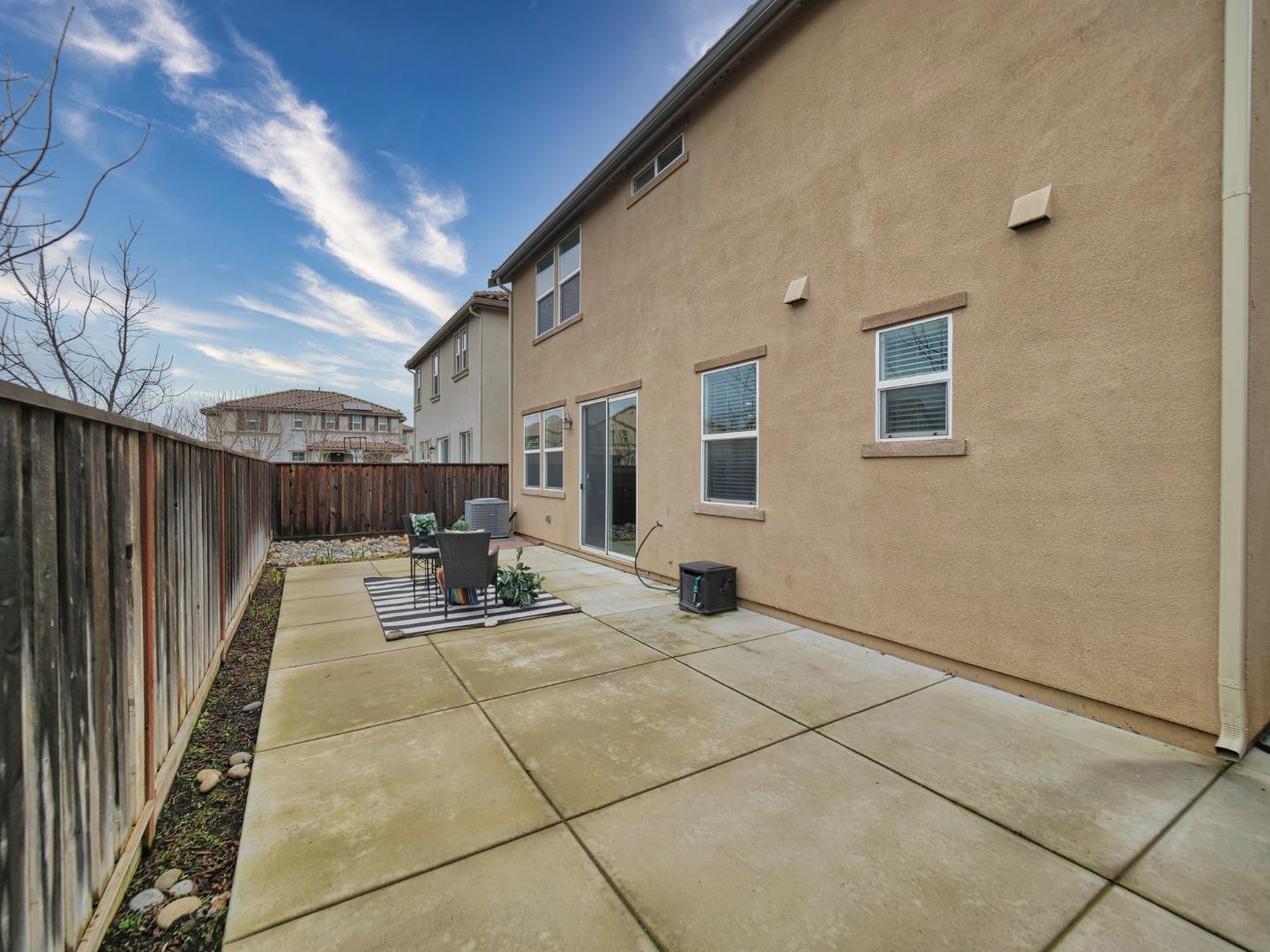 Detail Gallery Image 75 of 109 For 21 Caspian Way, Gilroy,  CA 95020 - 4 Beds | 2/1 Baths