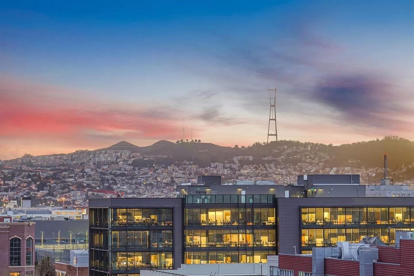 Detail Gallery Image 1 of 1 For 200 Townsend St #49,  San Francisco,  CA 94107 - 1 Beds | 2 Baths