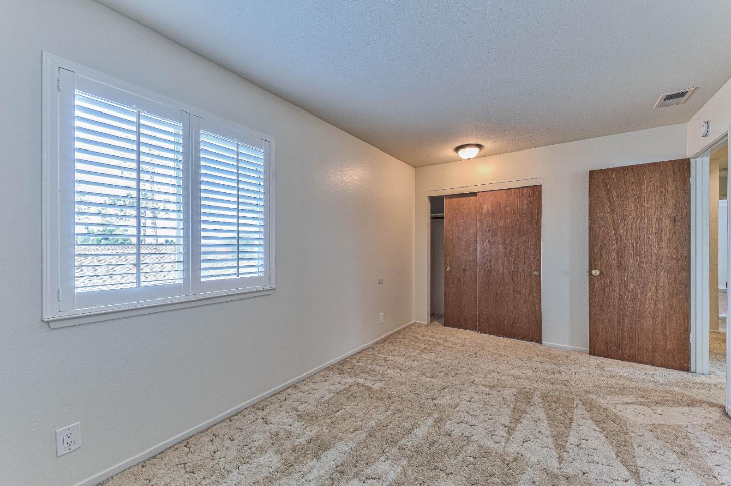 Detail Gallery Image 32 of 37 For 1141 Greenwood Pl, Salinas,  CA 93901 - 4 Beds | 2/1 Baths