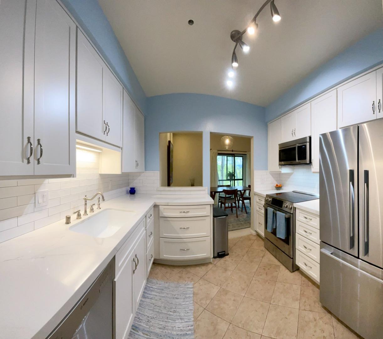 Detail Gallery Image 3 of 27 For 2200 Agnew Rd #322,  Santa Clara,  CA 95054 - 2 Beds | 2 Baths