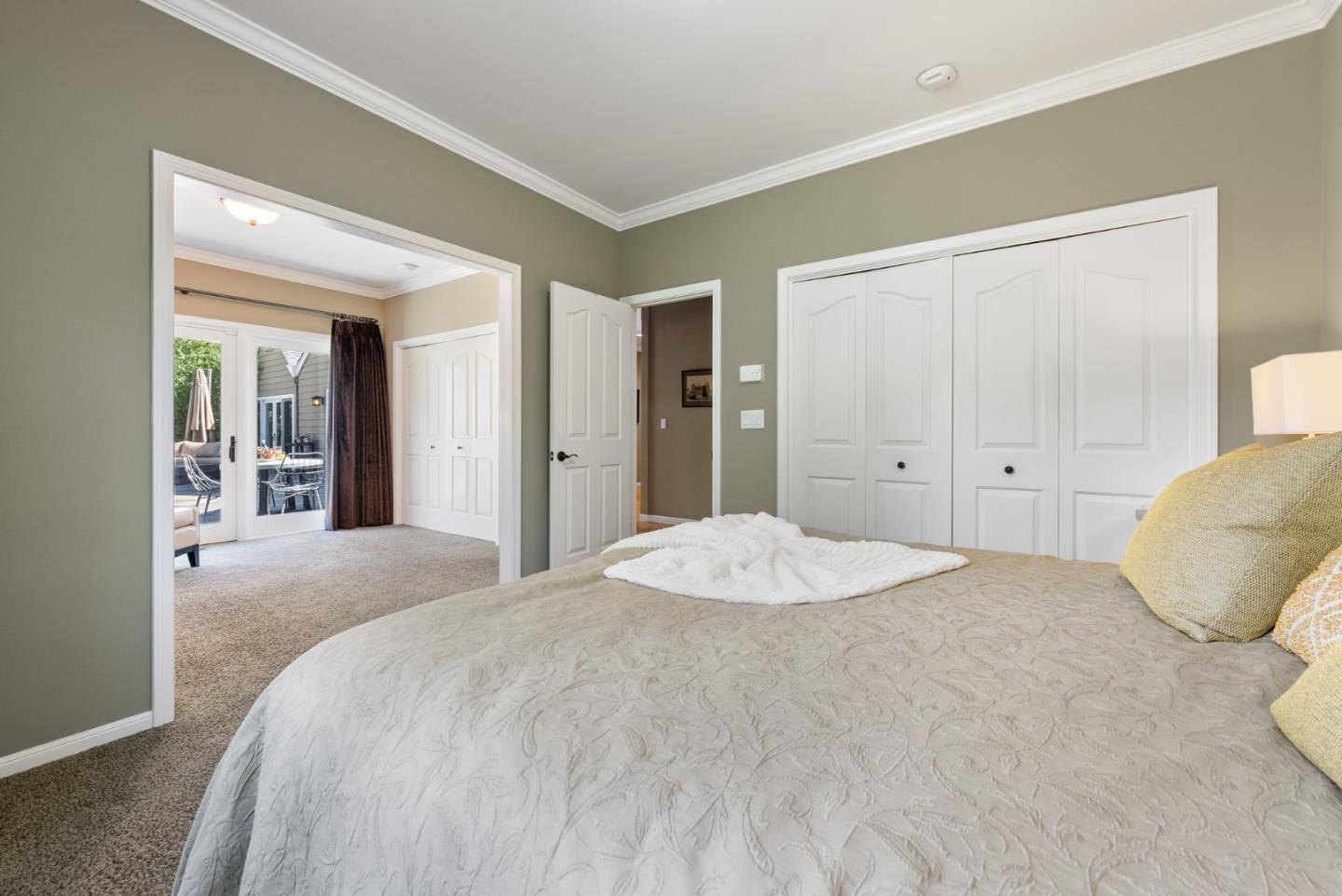 Detail Gallery Image 17 of 47 For 30 Broadway, Los Gatos,  CA 95030 - 5 Beds | 3/1 Baths