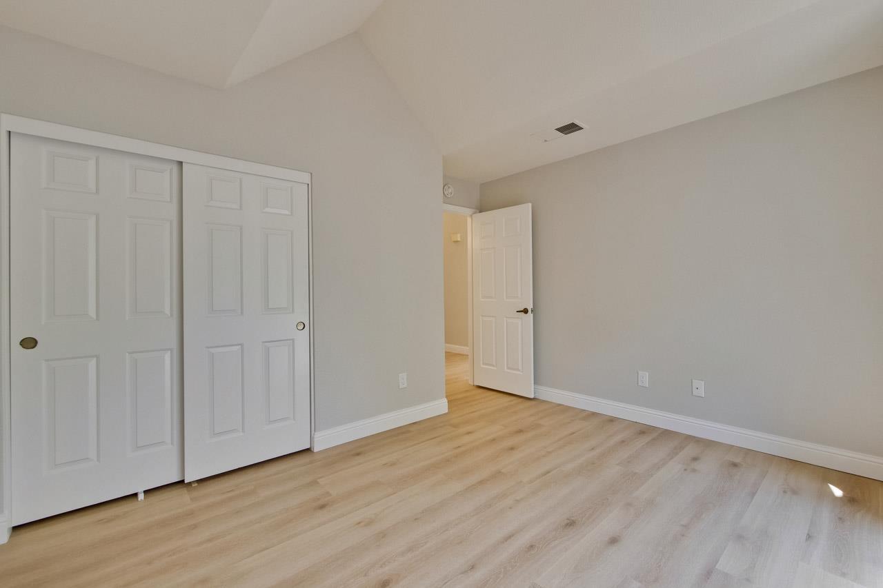 Detail Gallery Image 26 of 38 For 7622 Stoneshire Ct, San Jose,  CA 95135 - 2 Beds | 2 Baths
