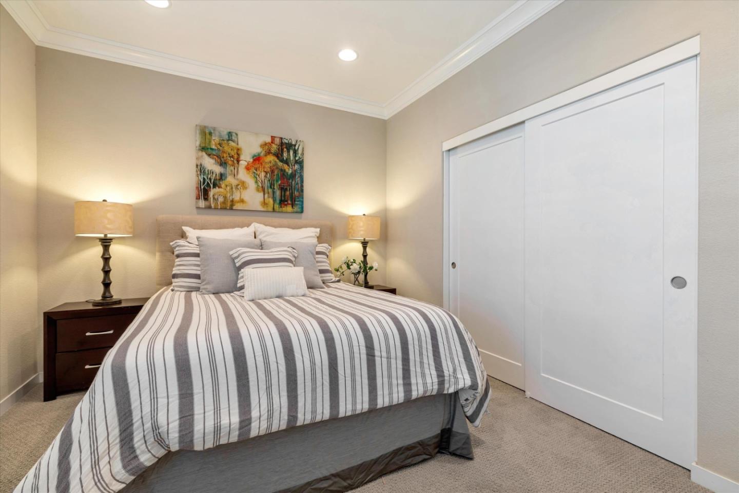 Detail Gallery Image 10 of 56 For 1002 Foxglove Pl, San Jose,  CA 95131 - 4 Beds | 3/1 Baths