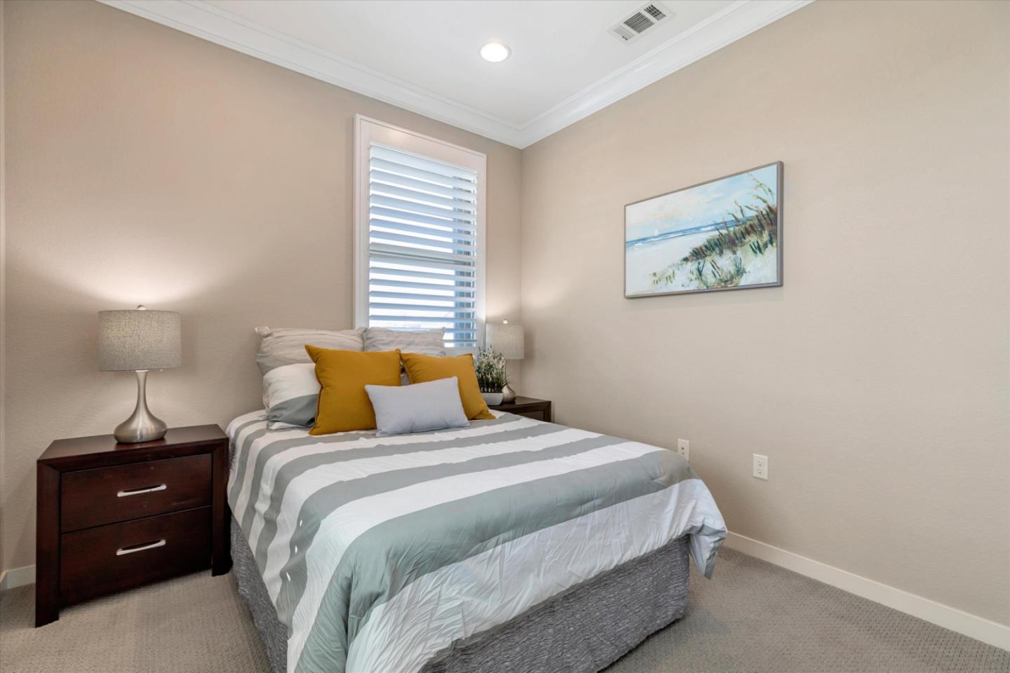 Detail Gallery Image 40 of 56 For 1002 Foxglove Pl, San Jose,  CA 95131 - 4 Beds | 3/1 Baths