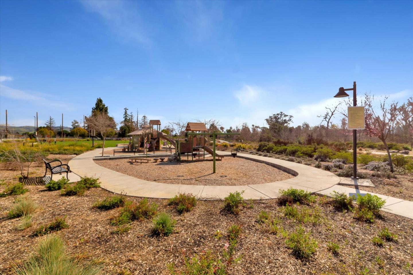 Detail Gallery Image 53 of 56 For 1002 Foxglove Pl, San Jose,  CA 95131 - 4 Beds | 3/1 Baths