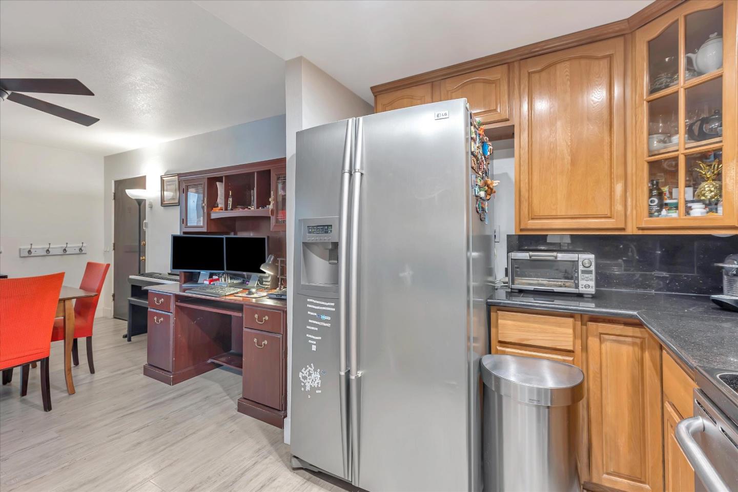Detail Gallery Image 14 of 48 For 1031 Crestview Dr #118,  Mountain View,  CA 94040 - 1 Beds | 1 Baths