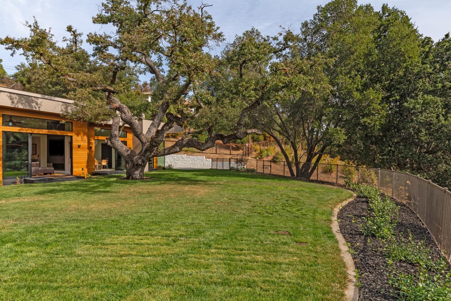 Detail Gallery Image 65 of 83 For 25311 Okeefe Ln, Los Altos Hills,  CA 94022 - 4 Beds | 4 Baths