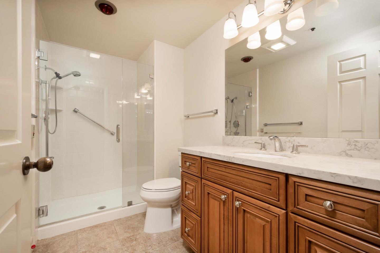 Detail Gallery Image 6 of 6 For 1 Baldwin Ave #410,  San Mateo,  CA 94401 - 2 Beds | 2 Baths