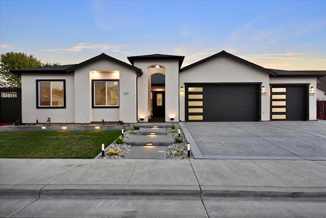 Detail Gallery Image 1 of 56 For 231 Bundeson Dr #100,  Hollister,  CA 95023 - 5 Beds | 3/1 Baths