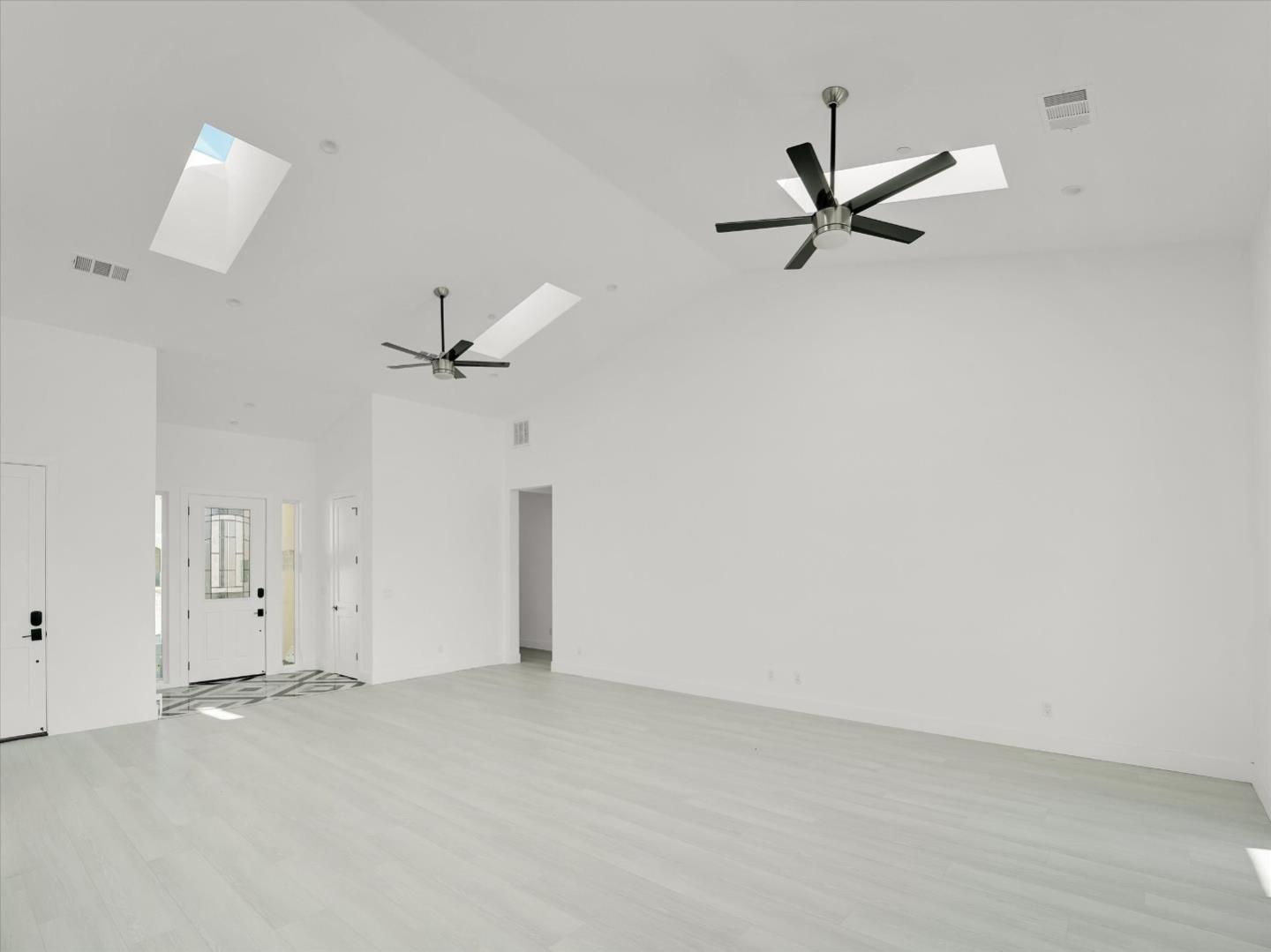 231 Bundeson Dr Unit 100, Hollister, CA 95023 photo 15