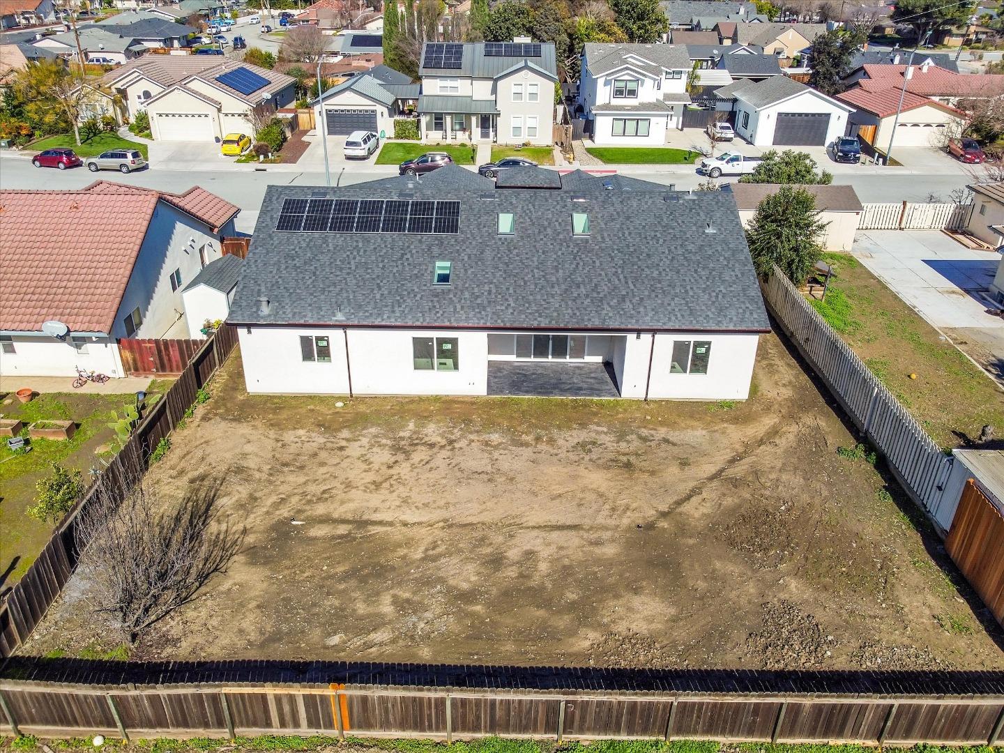 231 Bundeson Dr Unit 100, Hollister, CA 95023 photo 52