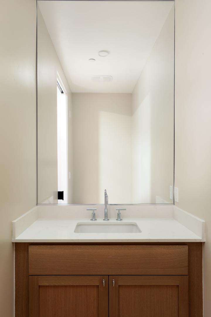 Detail Gallery Image 10 of 49 For 389 First St #32,  Los Altos,  CA 94022 - 2 Beds | 2/1 Baths