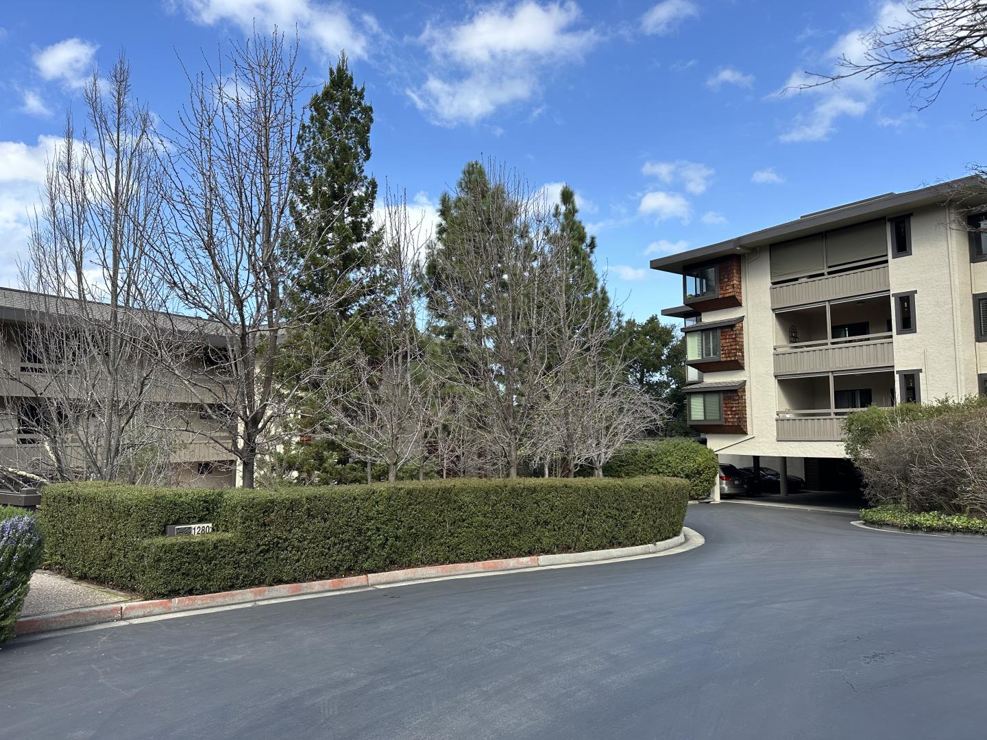 Detail Gallery Image 1 of 1 For 1280 Sharon Park Dr #32,  Menlo Park,  CA 94025 - 2 Beds | 2 Baths