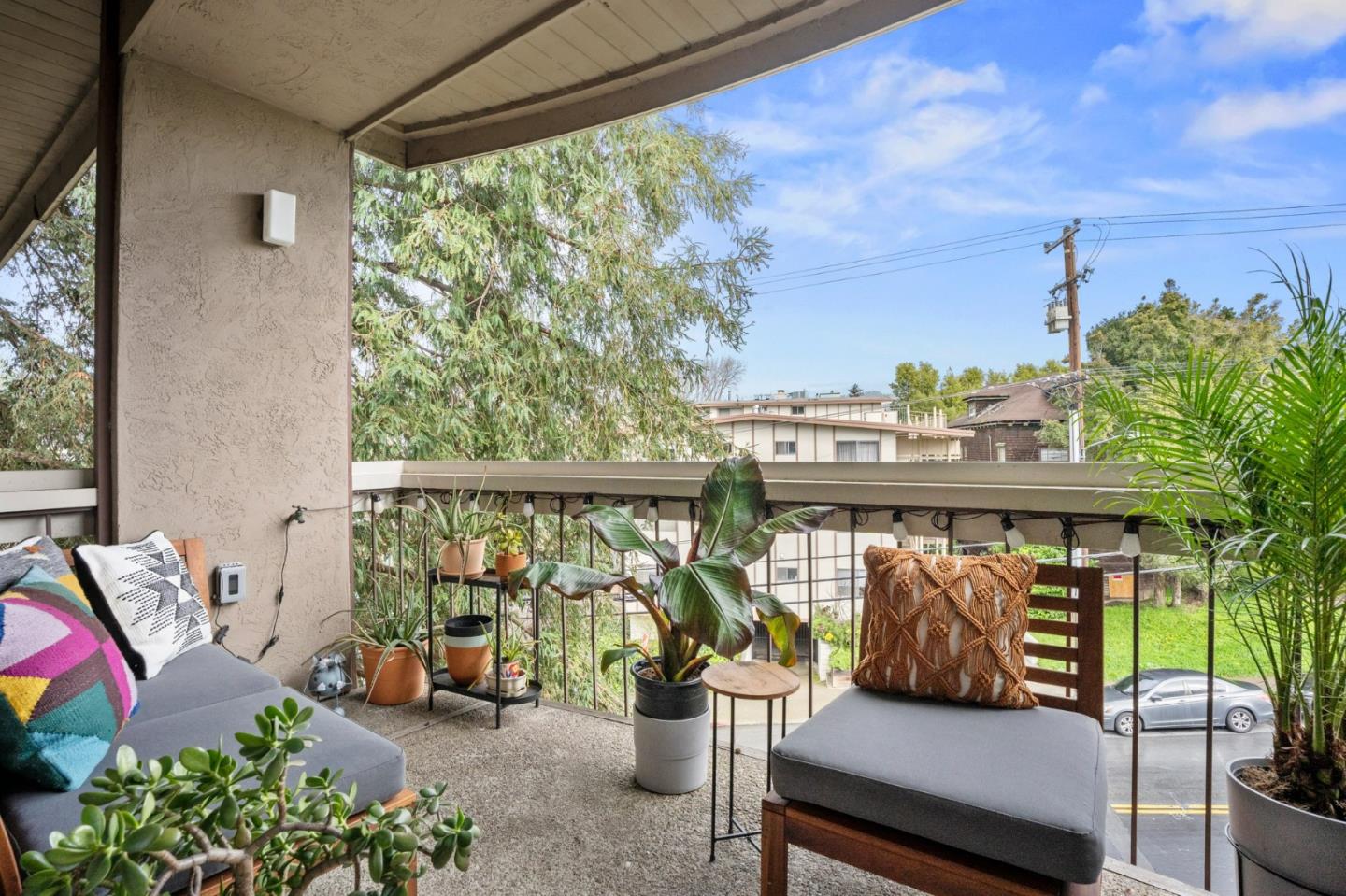 Detail Gallery Image 16 of 19 For 323 Monte Vista Ave #304,  Oakland,  CA 94611 - 2 Beds | 1 Baths