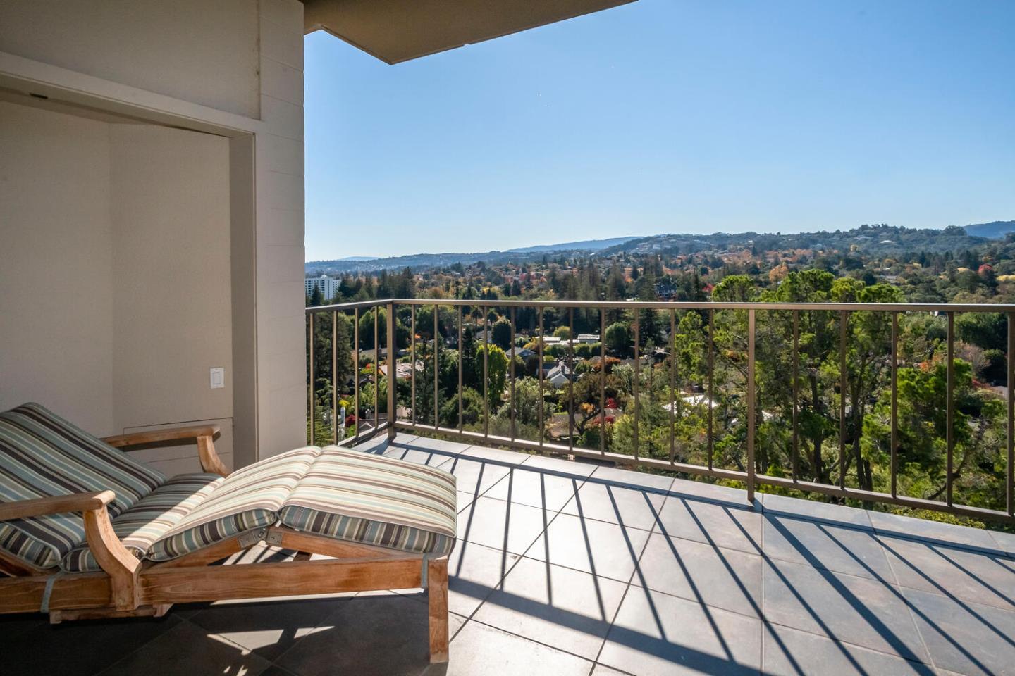 Detail Gallery Image 2 of 35 For 50 Mounds Rd #610,  San Mateo,  CA 94402 - 2 Beds | 2 Baths
