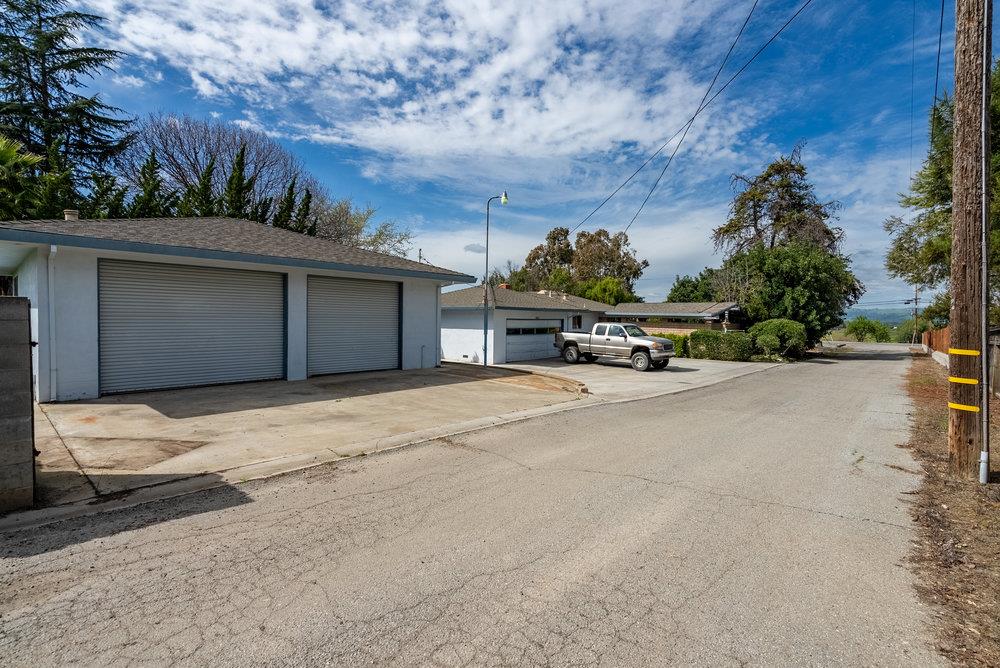 1603 Hillcrest Rd, Hollister, CA 95023 - 3 Beds | 2 Baths (Contingent ...
