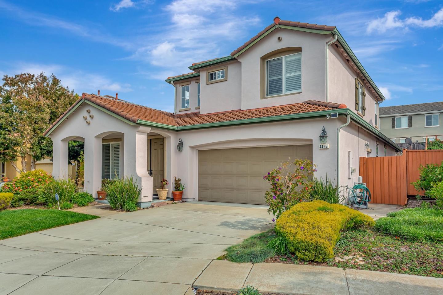 Detail Gallery Image 1 of 1 For 4427 Cypress Ridge Ct, Seaside,  CA 93955 - 4 Beds | 3 Baths