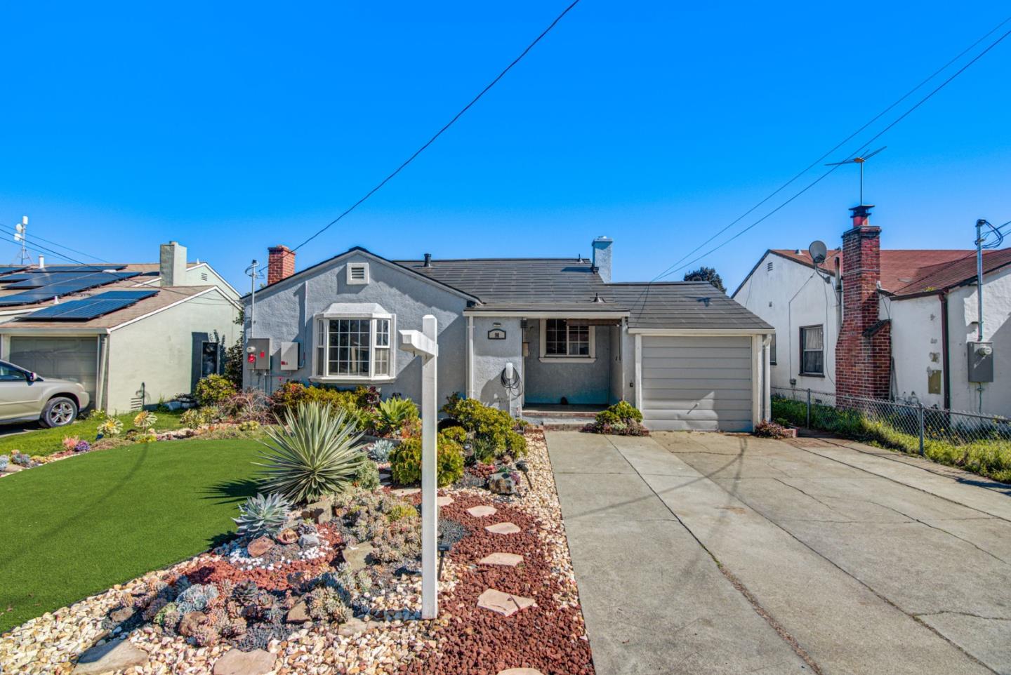 Detail Gallery Image 1 of 1 For 98 Preda St, San Leandro,  CA 94577 - 4 Beds | 2 Baths