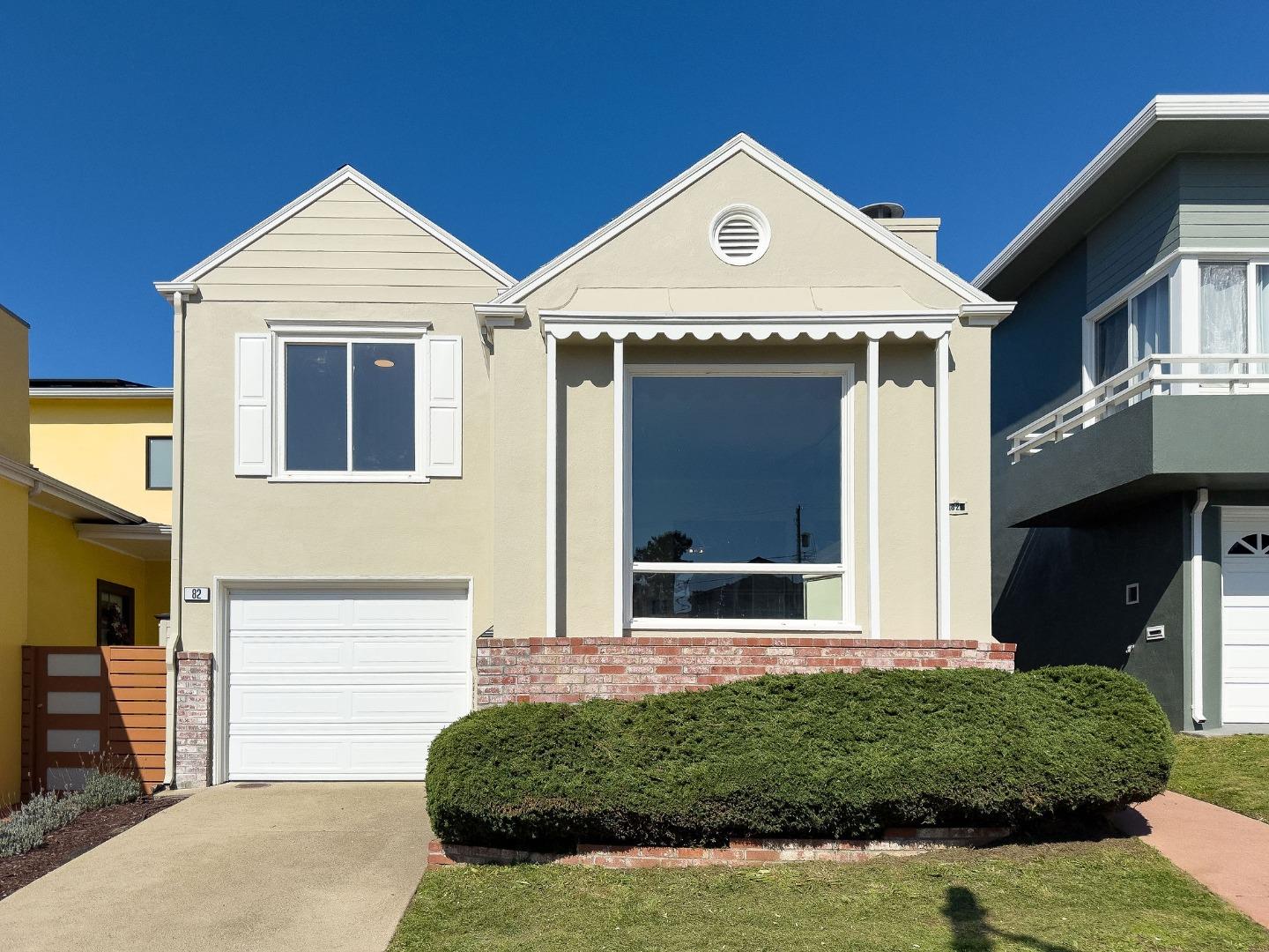 82 Hillsdale Avenue, Daly City, CA 