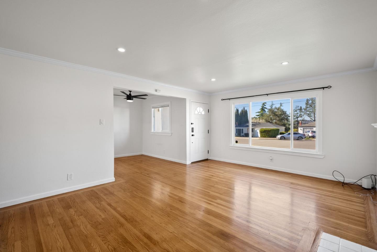 Detail Gallery Image 10 of 56 For 2947 Blanding Ct, Hayward,  CA 94541 - 3 Beds | 1/1 Baths