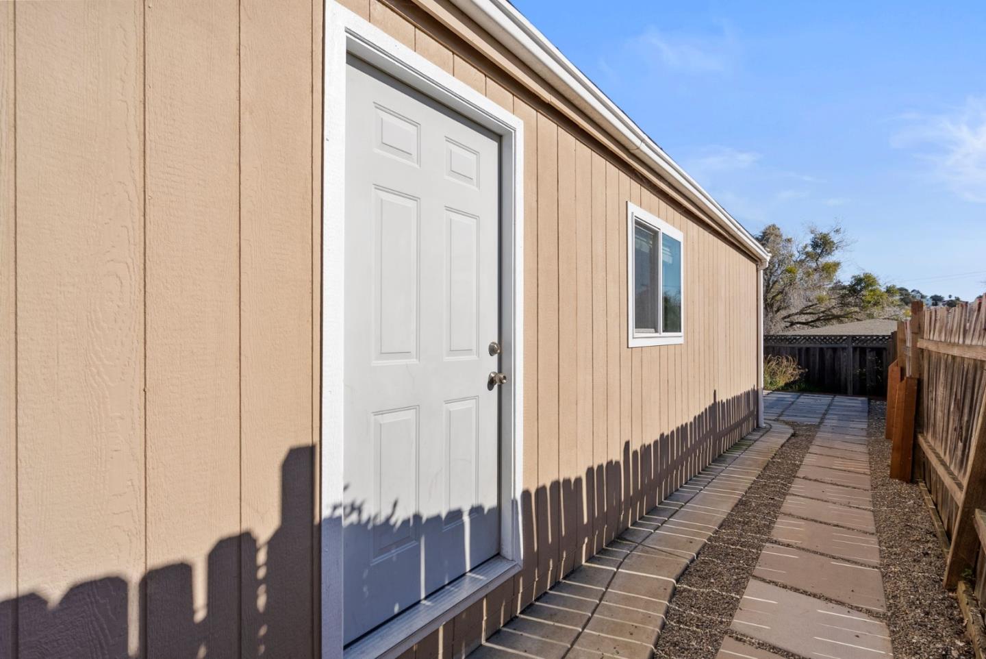 Detail Gallery Image 43 of 56 For 2947 Blanding Ct, Hayward,  CA 94541 - 3 Beds | 1/1 Baths