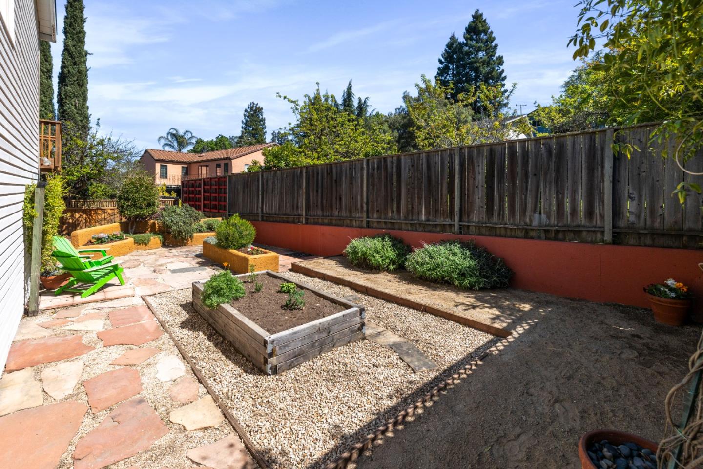 Detail Gallery Image 21 of 28 For 3053 Hopkins Ave, Redwood City,  CA 94062 - 4 Beds | 2/1 Baths