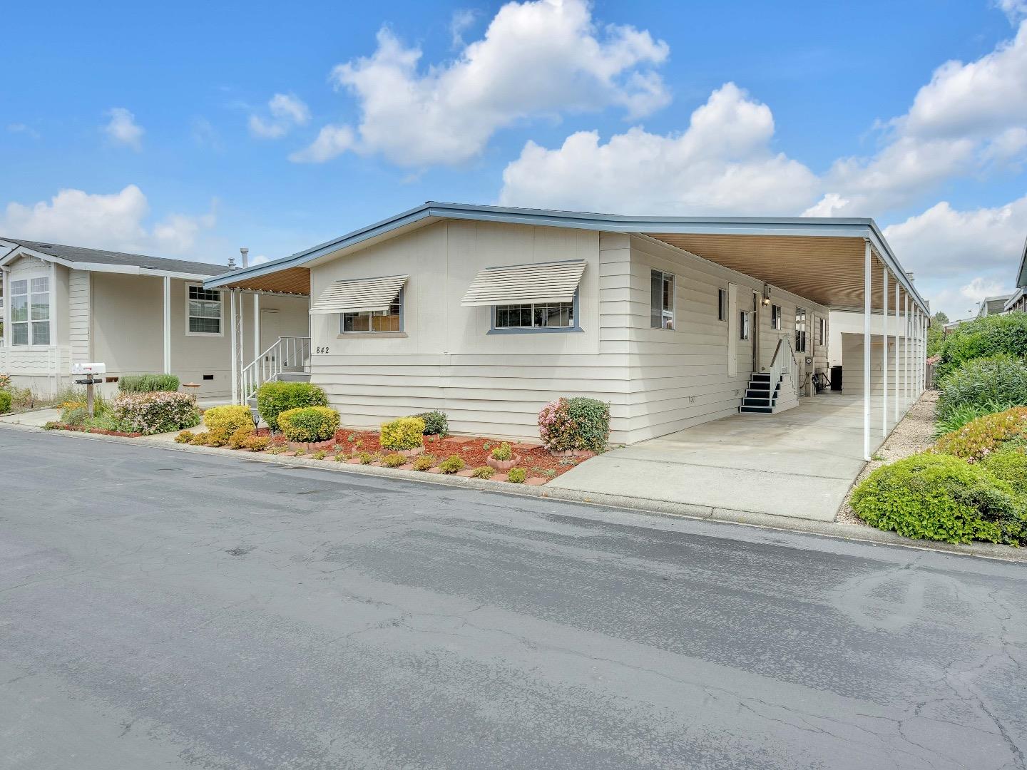 842 Villa Teresa Way 842, San Jose, CA 95123 3 Beds 2 Baths