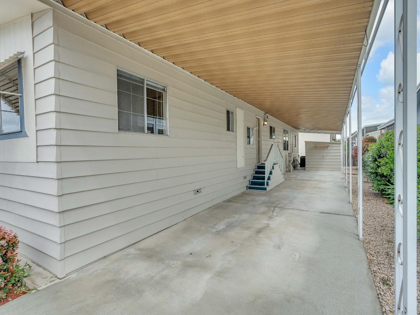 842 Villa Teresa Way 842, San Jose, CA 95123 3 Beds 2 Baths