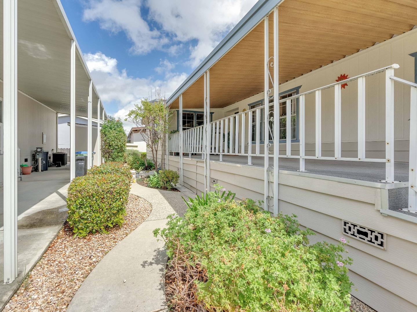 842 Villa Teresa Way 842, San Jose, CA 95123 3 Beds 2 Baths