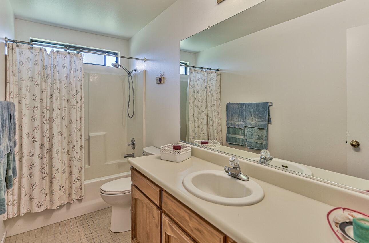 Detail Gallery Image 23 of 28 For 46357 Pine Meadow Dr, King City,  CA 93930 - 3 Beds | 2 Baths