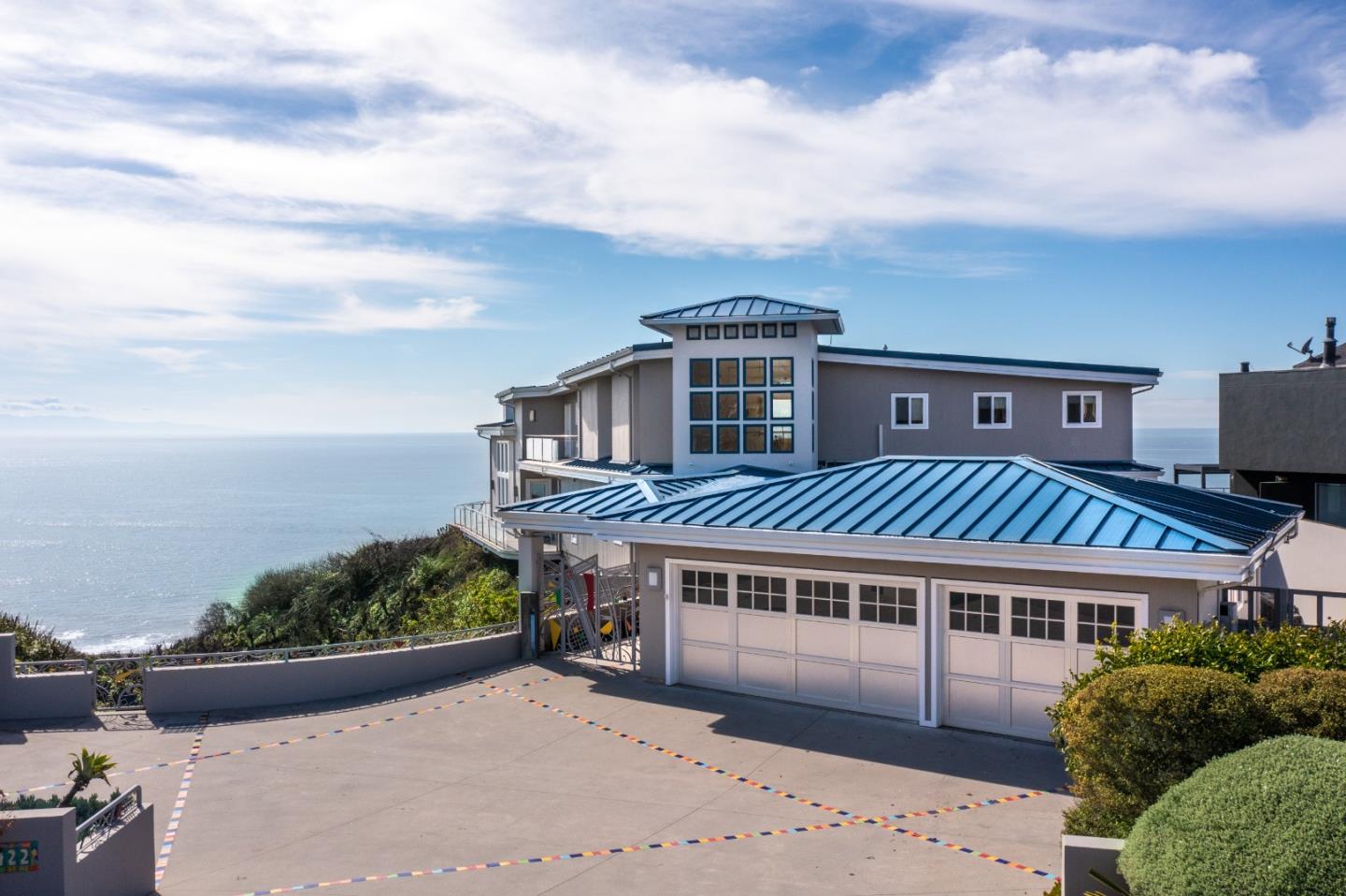 Detail Gallery Image 1 of 86 For 422 Seaview Dr, Aptos,  CA 95003 - 5 Beds | 6/1 Baths