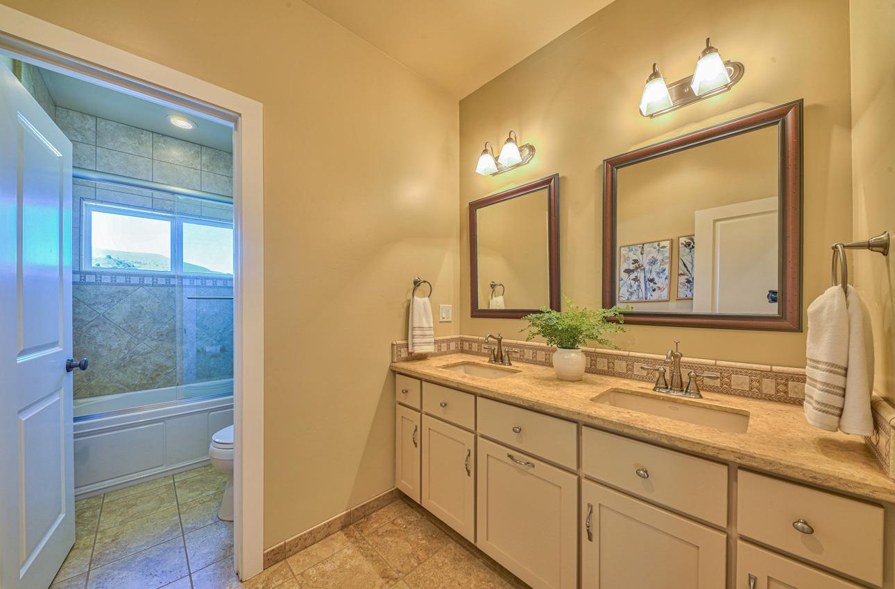 Detail Gallery Image 27 of 48 For 32144 Chualar Canyon Rd, Chualar,  CA 93925 - 3 Beds | 3 Baths