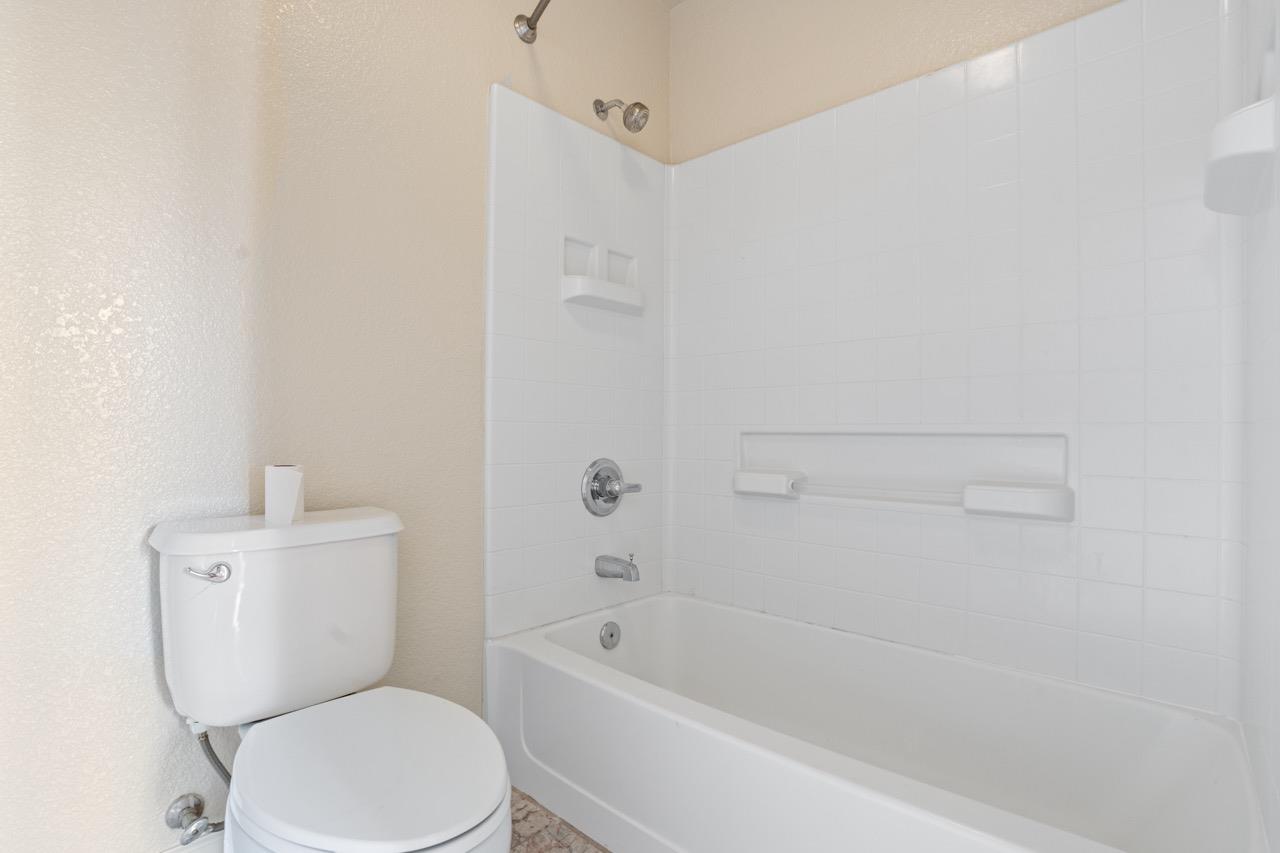 Detail Gallery Image 19 of 33 For 2673 Foothill Ave, Richmond,  CA 94804 - 3 Beds | 2 Baths
