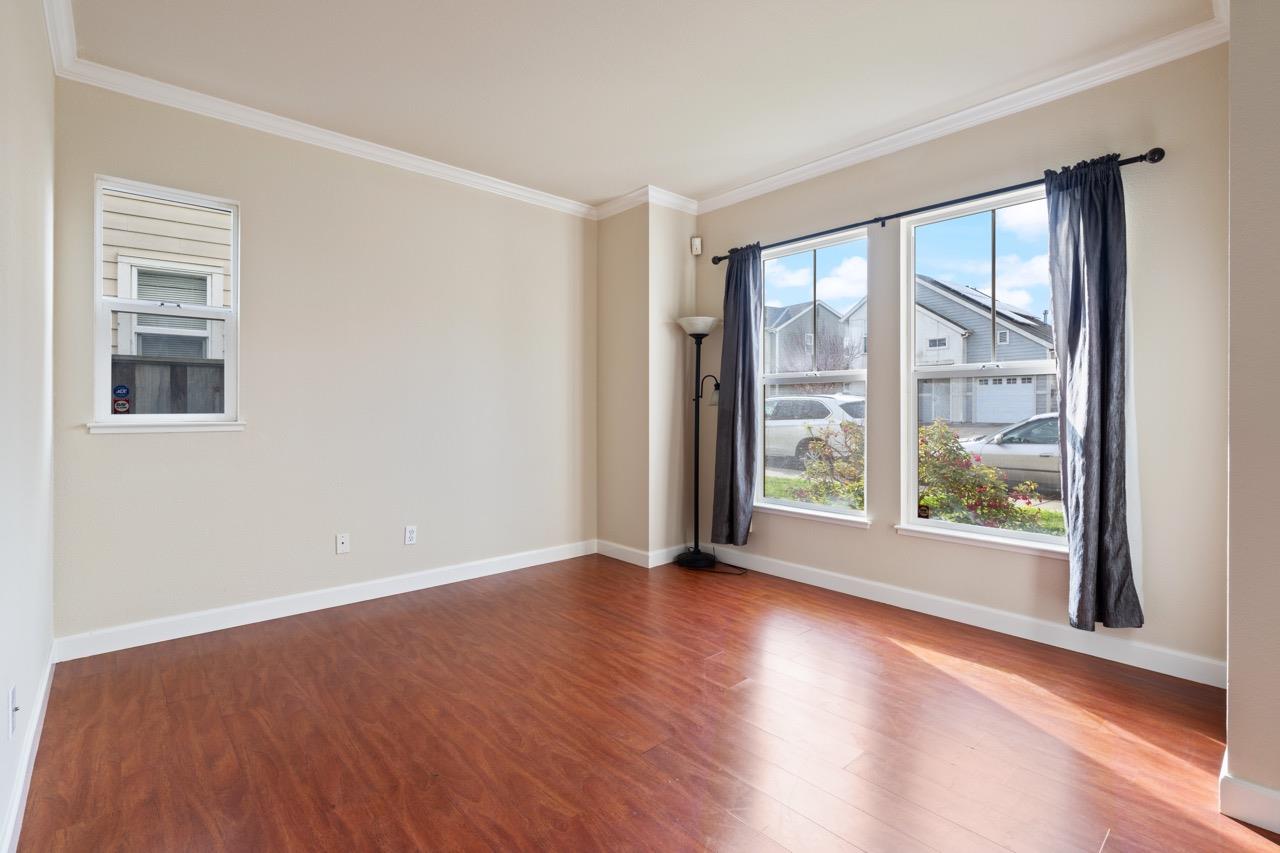 Detail Gallery Image 7 of 33 For 2673 Foothill Ave, Richmond,  CA 94804 - 3 Beds | 2 Baths