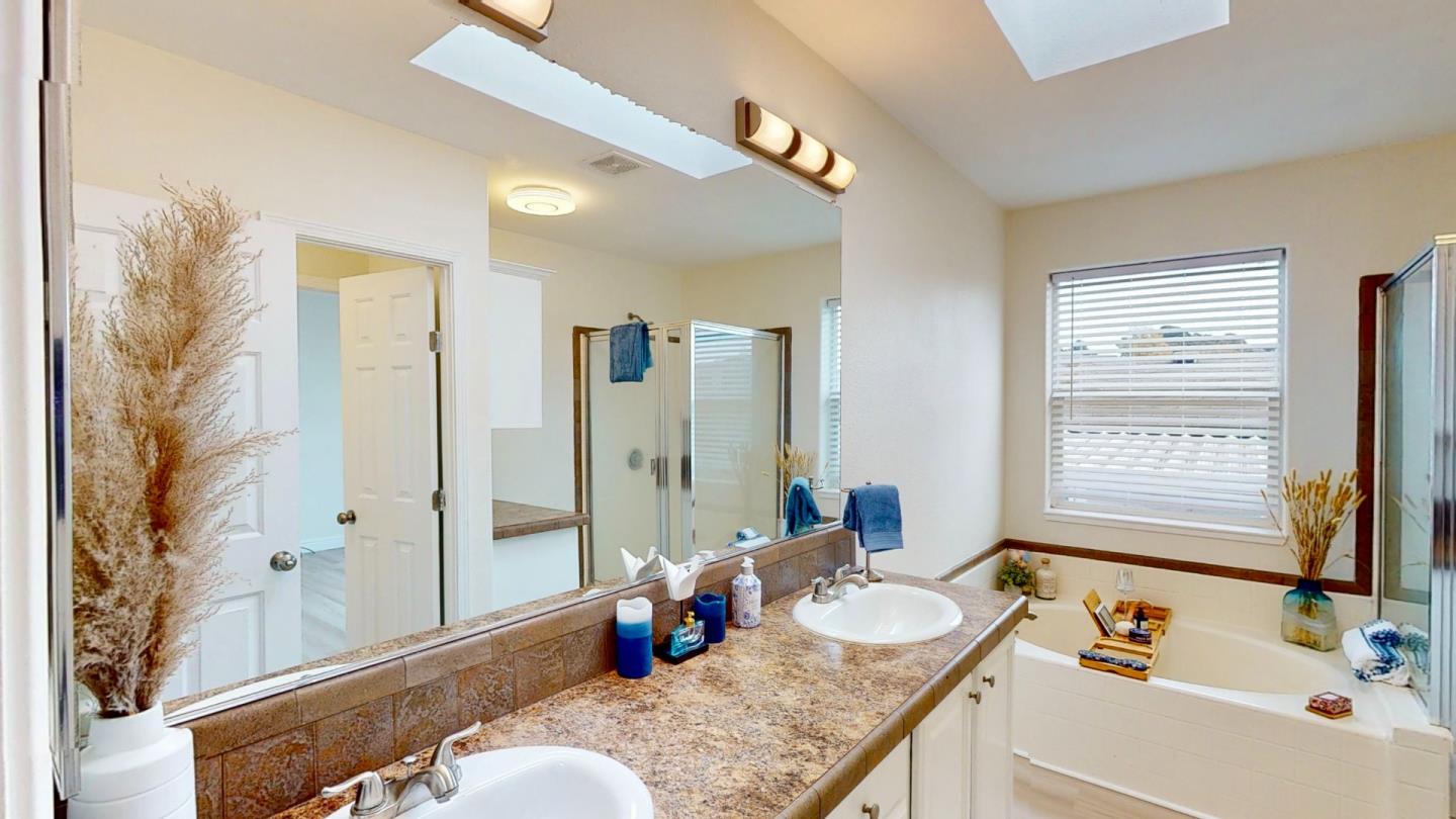 Detail Gallery Image 21 of 38 For 26 Crespi Way #26,  Watsonville,  CA 95076 - 3 Beds | 2 Baths