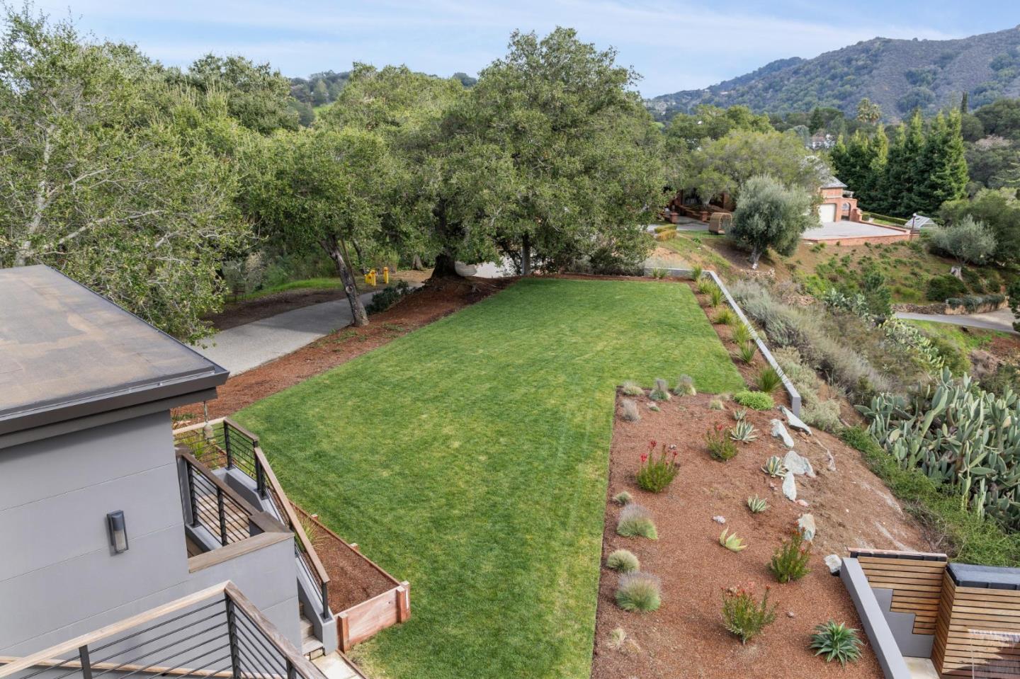 Detail Gallery Image 61 of 68 For 27640 Sherlock Rd, Los Altos Hills,  CA 94022 - 4 Beds | 4/2 Baths
