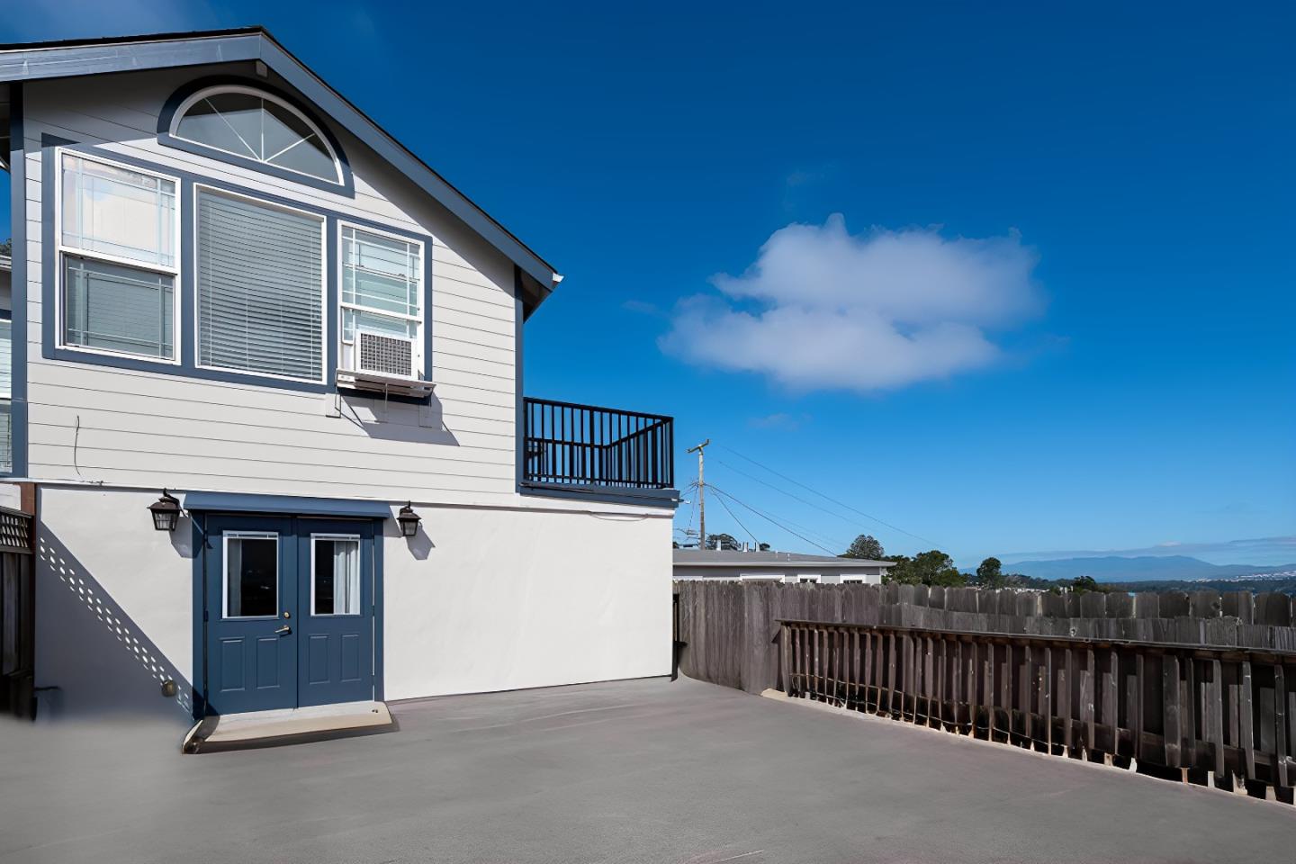 Detail Gallery Image 29 of 34 For 1047 Gilman Dr, Daly City,  CA 94015 - 4 Beds | 3/1 Baths