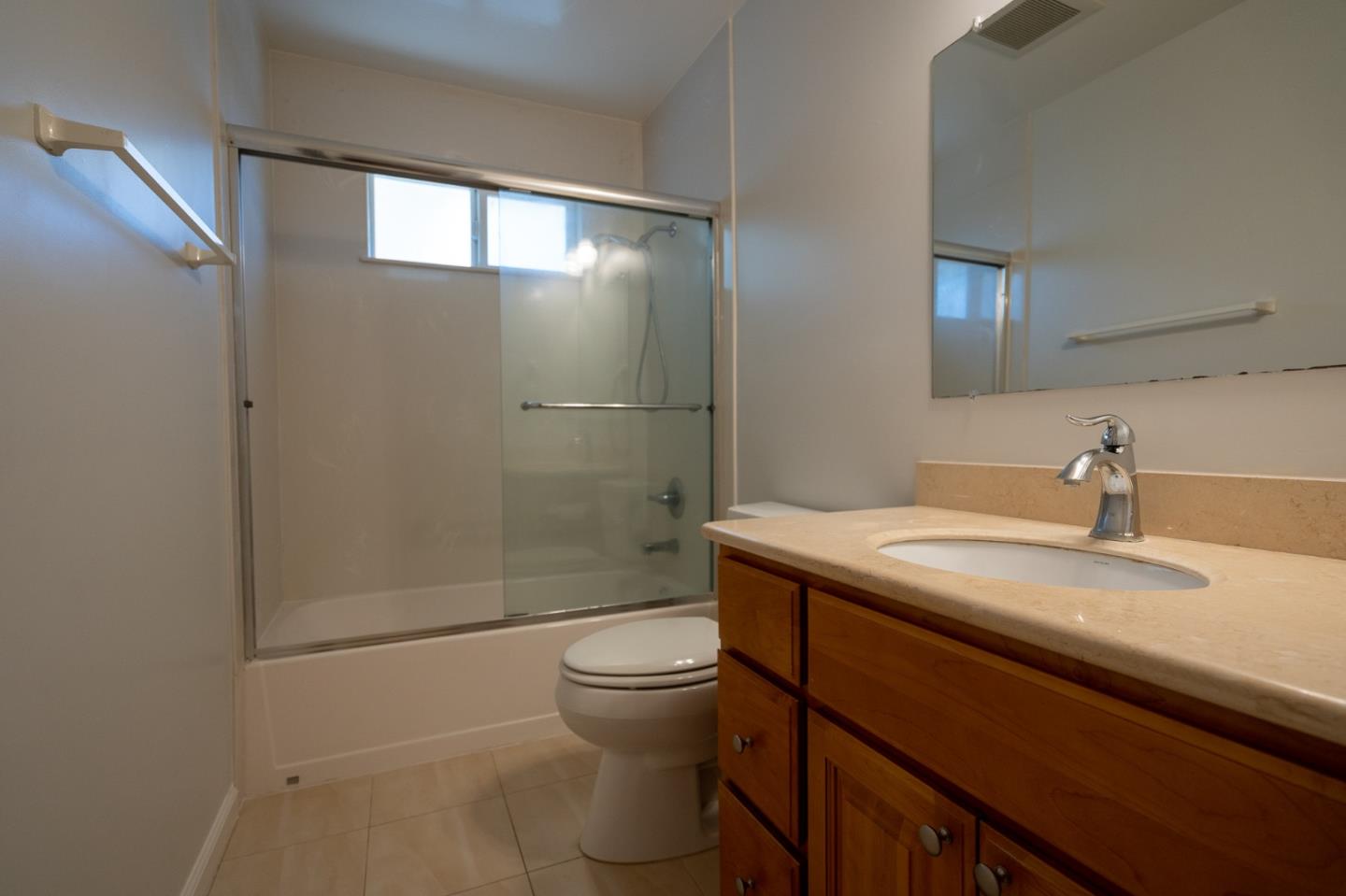 Detail Gallery Image 10 of 21 For 650 Cypress Ave, San Jose,  CA 95117 - 2 Beds | 1 Baths
