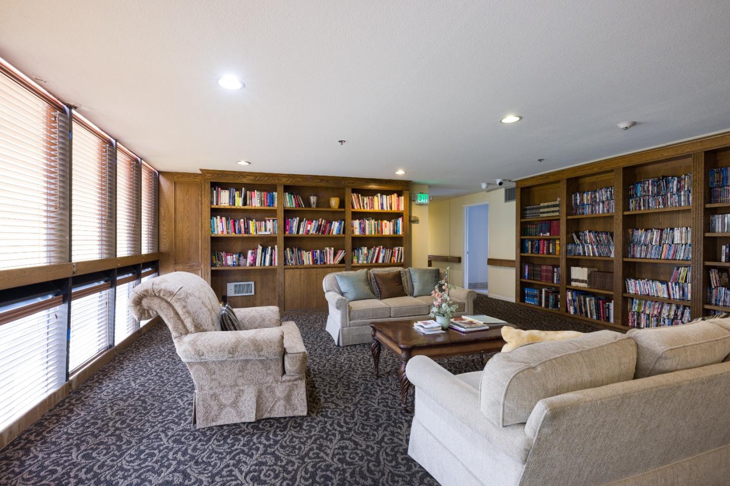 Detail Gallery Image 8 of 16 For 324 Catalpa St #218,  San Mateo,  CA 94401 - 0 Beds | 1 Baths