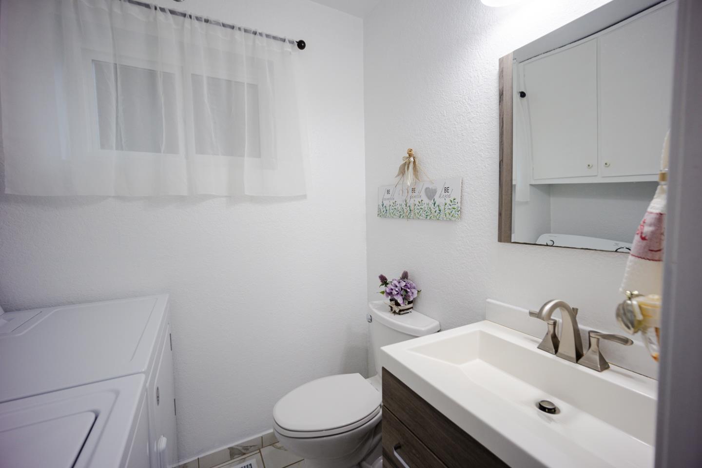 Detail Gallery Image 9 of 18 For 3550 Carter Dr #117,  South San Francisco,  CA 94080 - 2 Beds | 1/1 Baths
