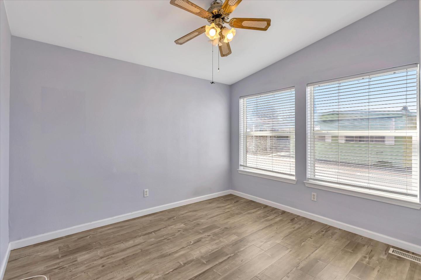 Detail Gallery Image 19 of 38 For 1220 Tasman Dr #248,  Sunnyvale,  CA 94089 - 3 Beds | 2 Baths