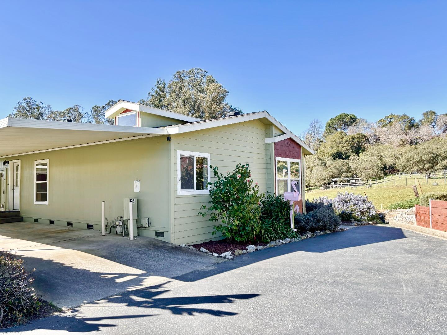 Photo of 270 Hames Rd #64 in Watsonville, CA