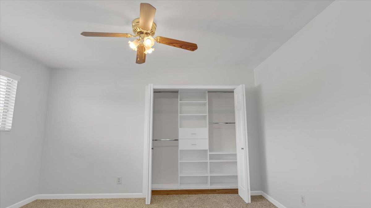 22115 Berry Dr