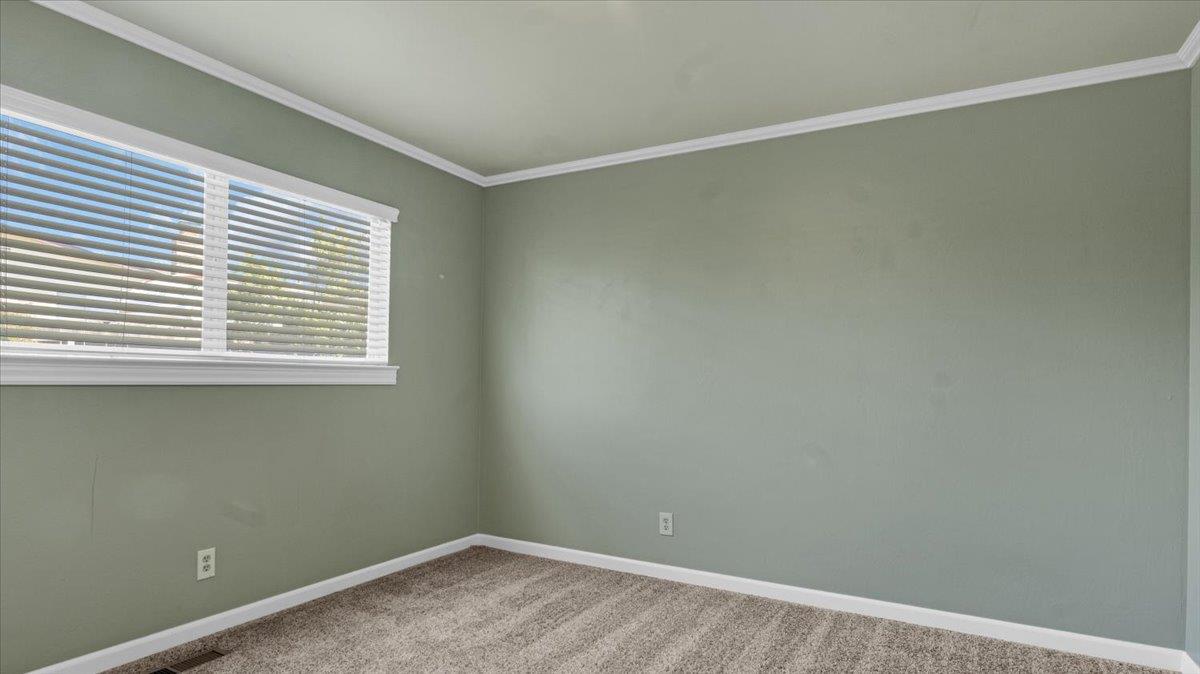 22115 Berry Dr