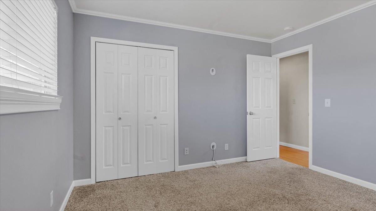 22115 Berry Dr