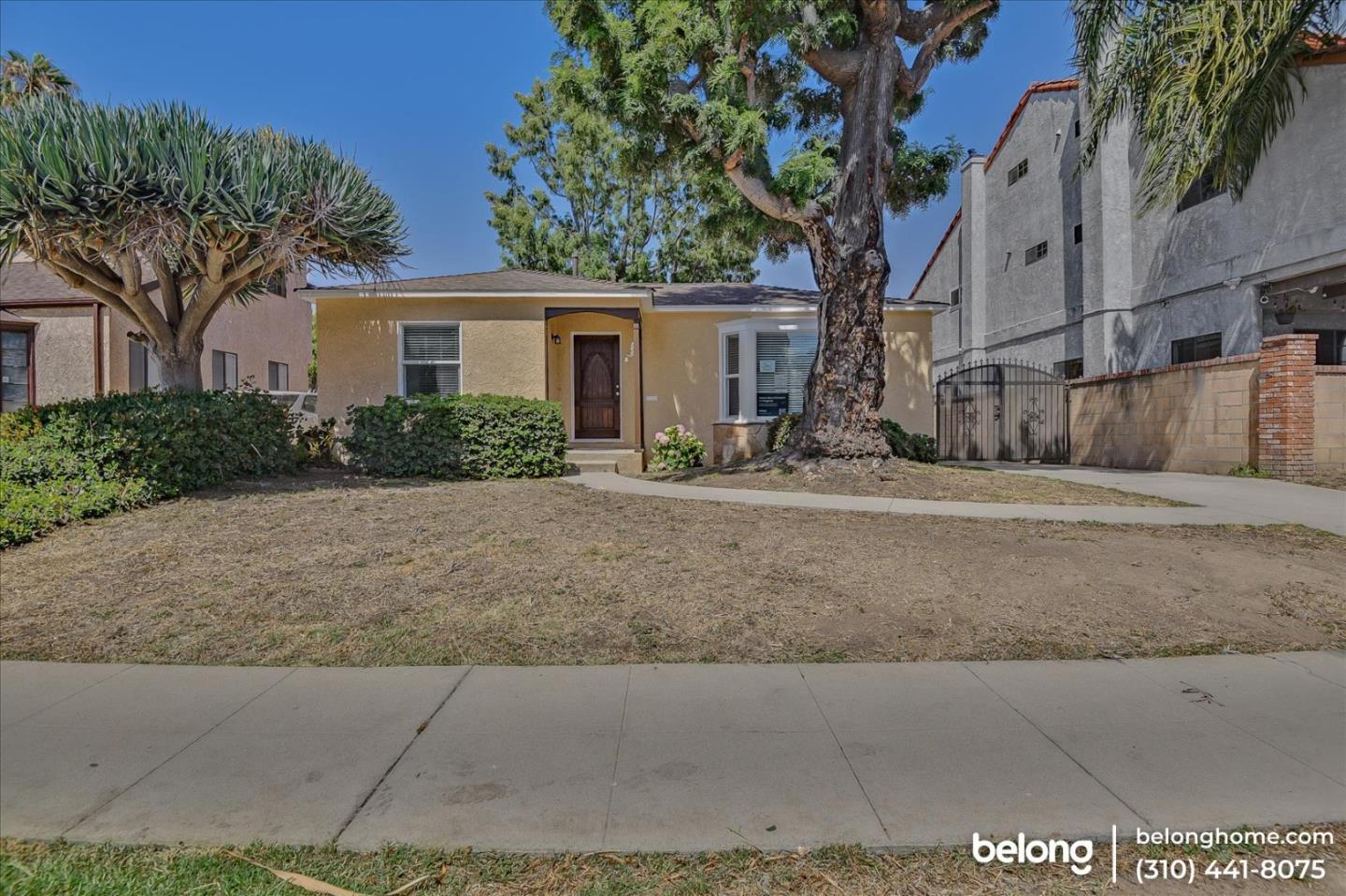 Detail Gallery Image 1 of 1 For 4072 Mclaughlin Ave, Los Angeles,  CA 90066 - 3 Beds | 2 Baths