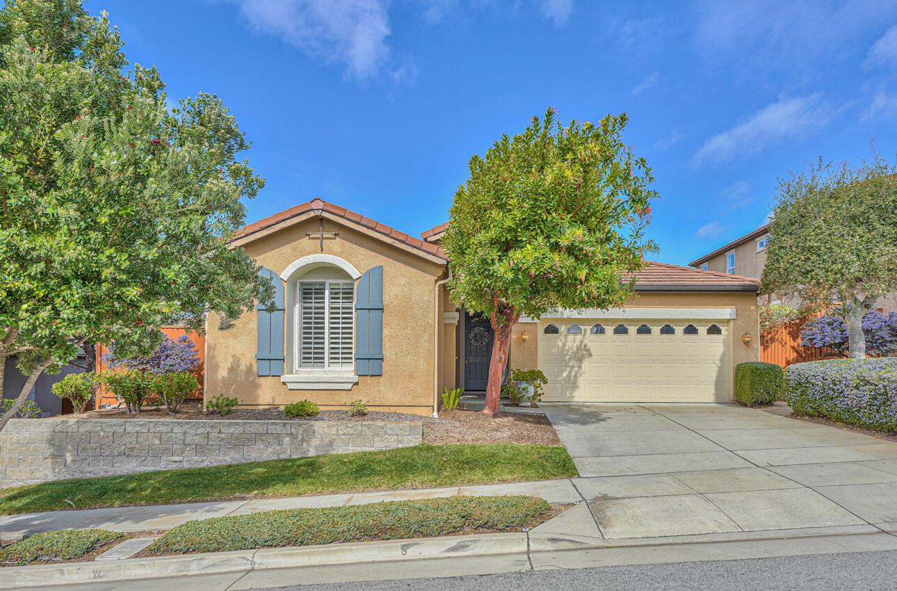 Photo of 5060 Sunset Vista Dr in Seaside, CA