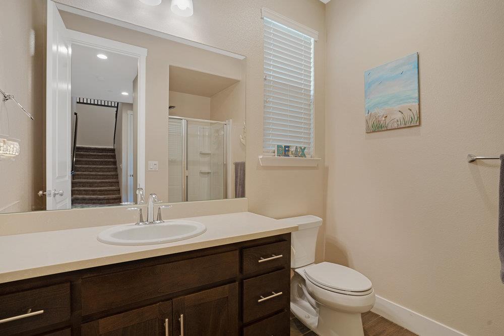 Detail Gallery Image 24 of 82 For 1491 Azalea Ct, Hollister,  CA 95023 - 4 Beds | 3 Baths